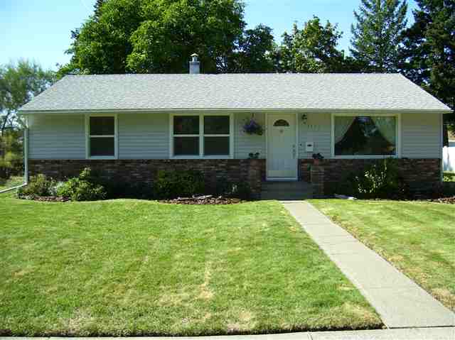4521 North Rustle Street Spokane, WA 99205 - Photo 1 of 9 Gallery Image 1
