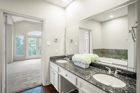 $379,000 | 2719 La Branch Street, Houston, TX 77004