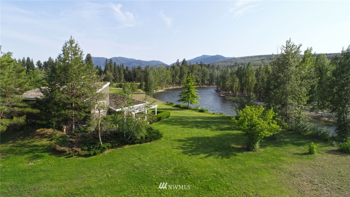 12 Lewisia Road Winthrop, WA 98862 - Photo 4 of 25 Gallery Image 4