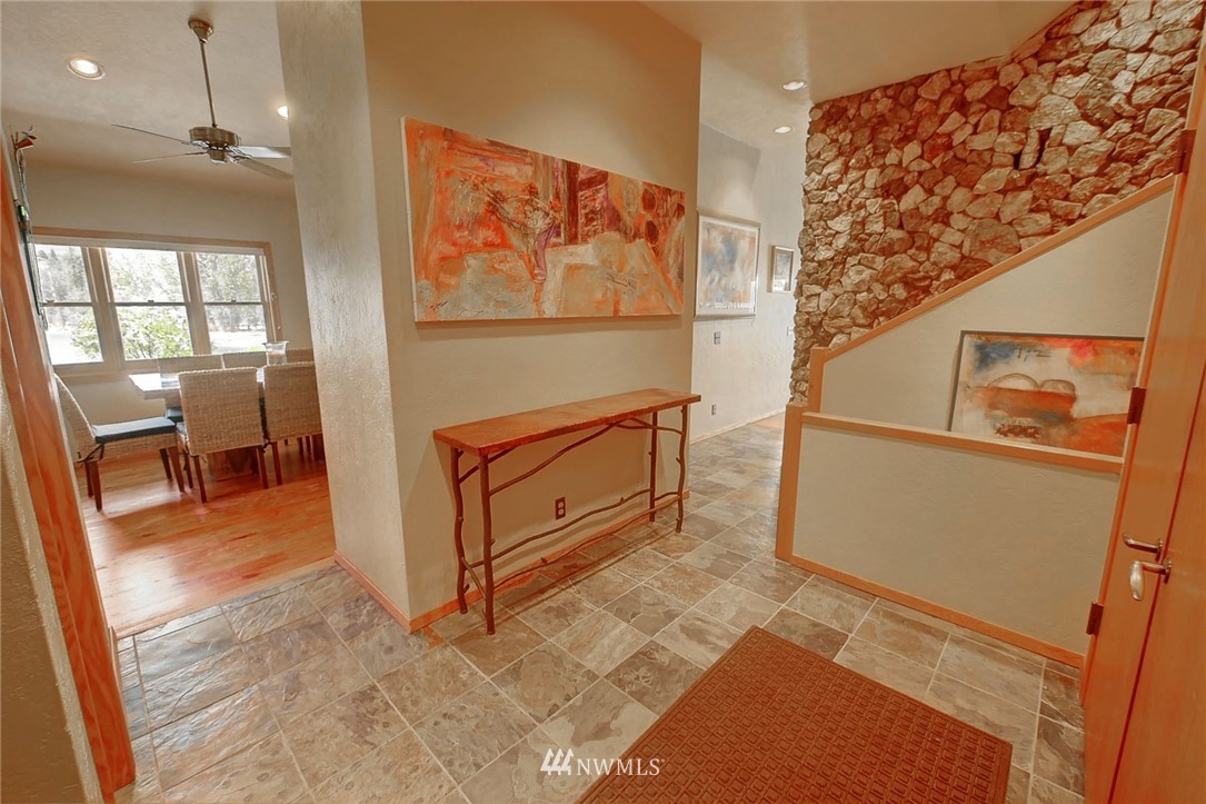 12 Lewisia Road Winthrop, WA 98862 - Photo 6 of 25 Gallery Image 6