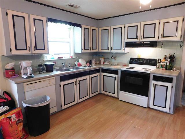 359 Walnut Grove Road Dayton, TN 37321 - Photo 4 of 29 20180857-4