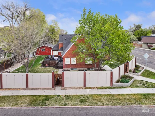 $659,900 | 102 Fillmore Street, Twin Falls, ID 83301