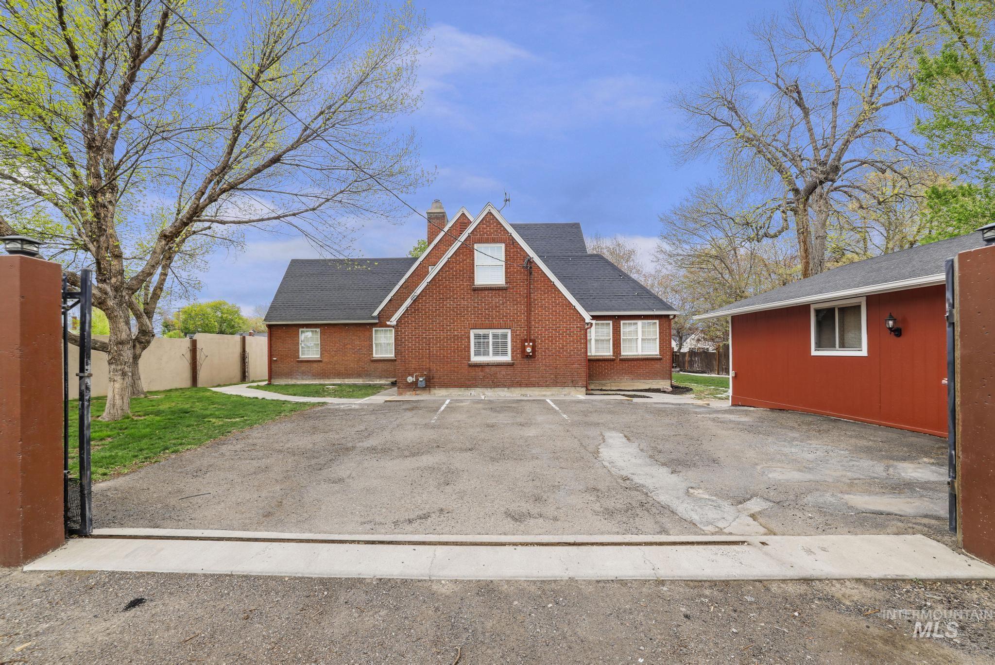 102 Fillmore Street Twin Falls, ID 83301 - Photo 40 of 48 View of parking