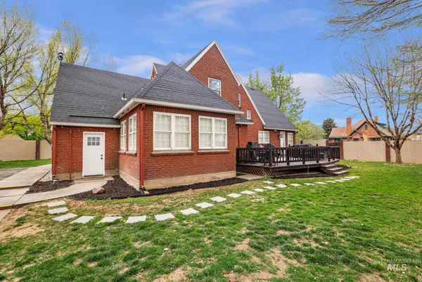 $659,900 | 102 Fillmore Street, Twin Falls, ID 83301