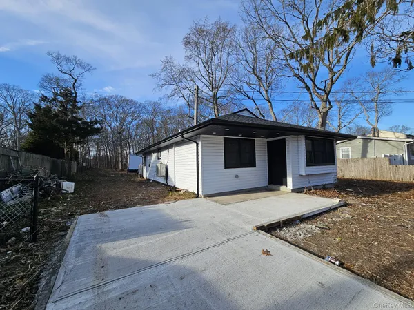 $579,000 | 52 Crystal Beach Boulevard, Moriches, NY 11955