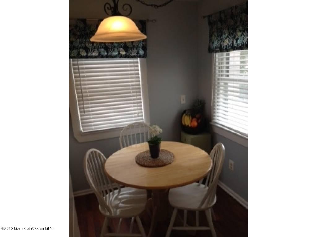 1516 Dorset Dock Road Point Pleasant, NJ 08742 - Photo 14 of 36 14-Breakfast Nook
