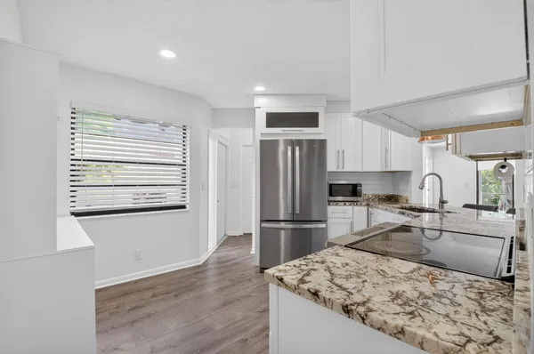 $3,500 | 9074 Chatsworth Cascades Circle, Boca Raton, FL 33434