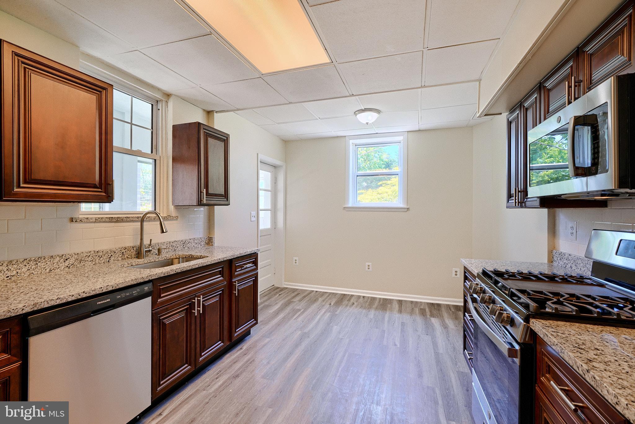 534 46th Street Baltimore, MD 21224 - Photo 15 of 52 Interior