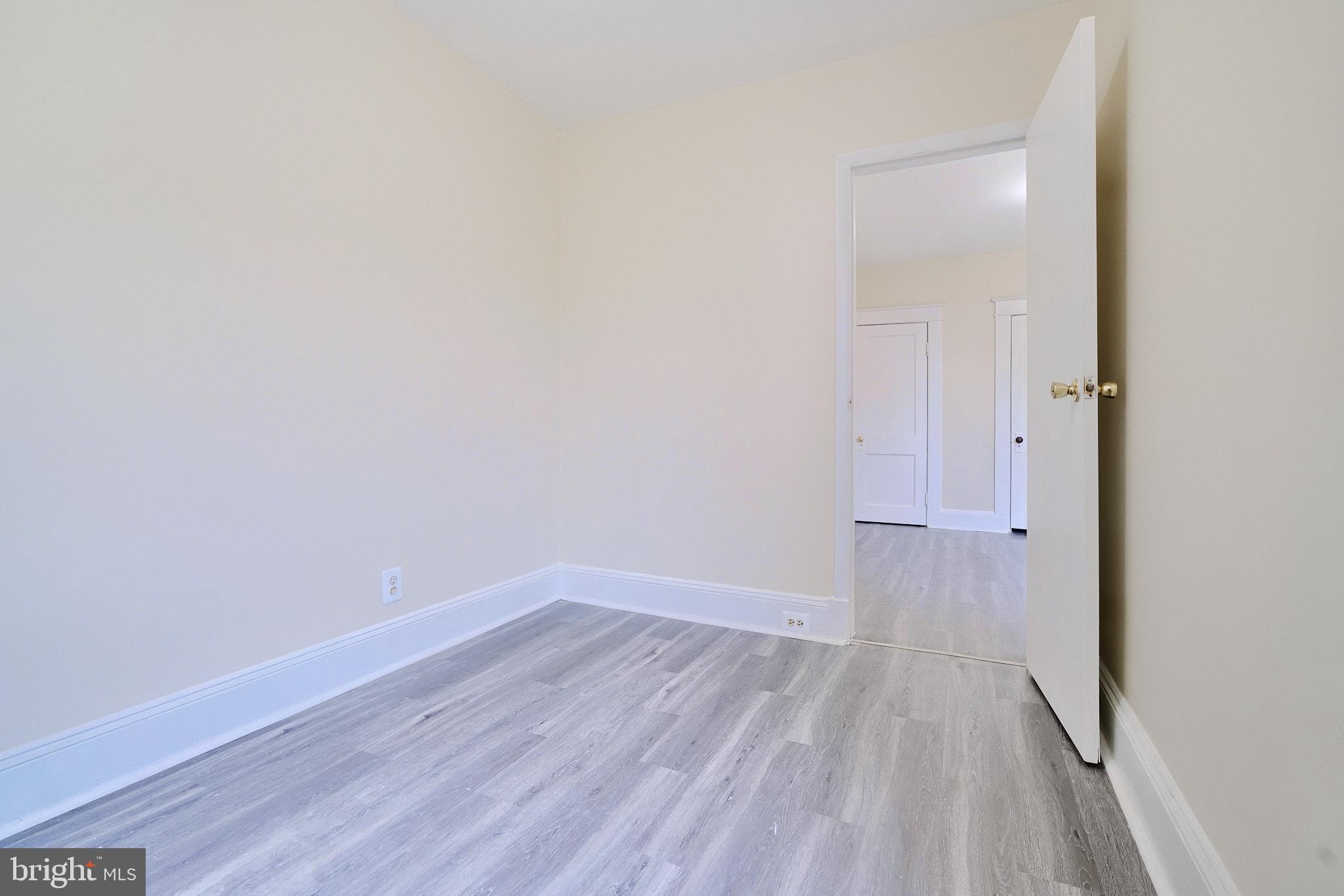 534 46th Street Baltimore, MD 21224 - Photo 32 of 52 Interior