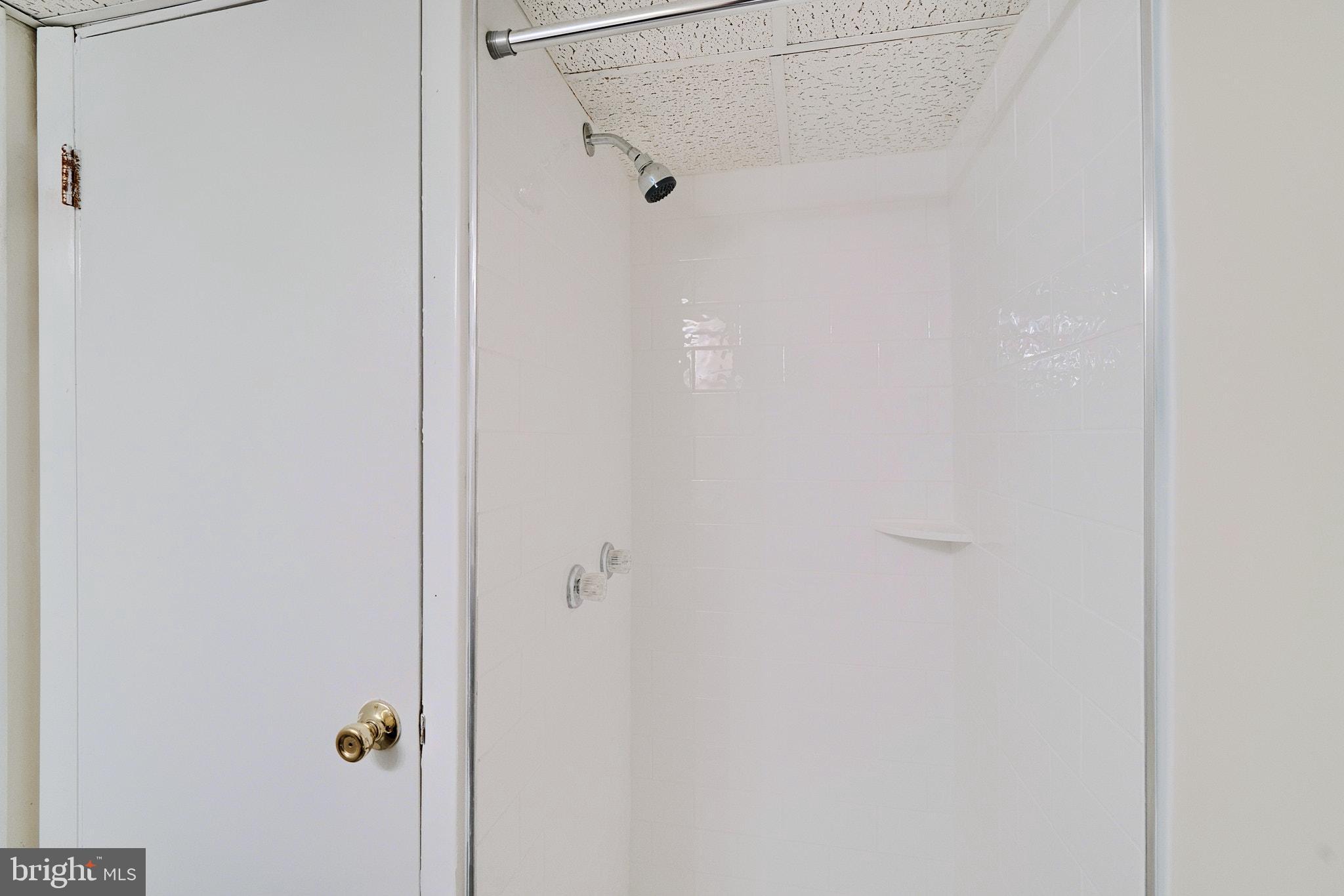 534 46th Street Baltimore, MD 21224 - Photo 48 of 52 Interior