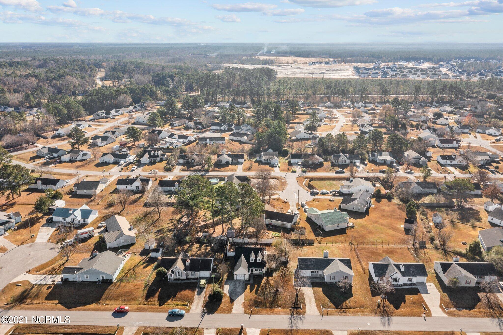 318 Running Road Jacksonville, NC 28546 - Photo 31 of 40 12-web-or-mls-DJI_0719