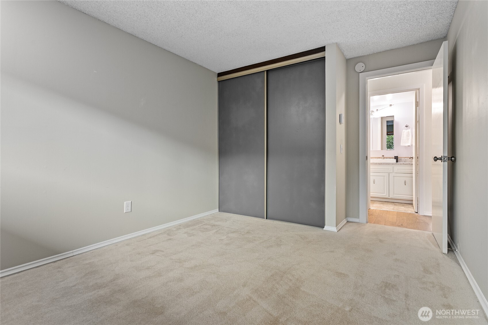 1014 11th Street, Unit 103 Bellingham, WA 98225 - Photo 16 of 31