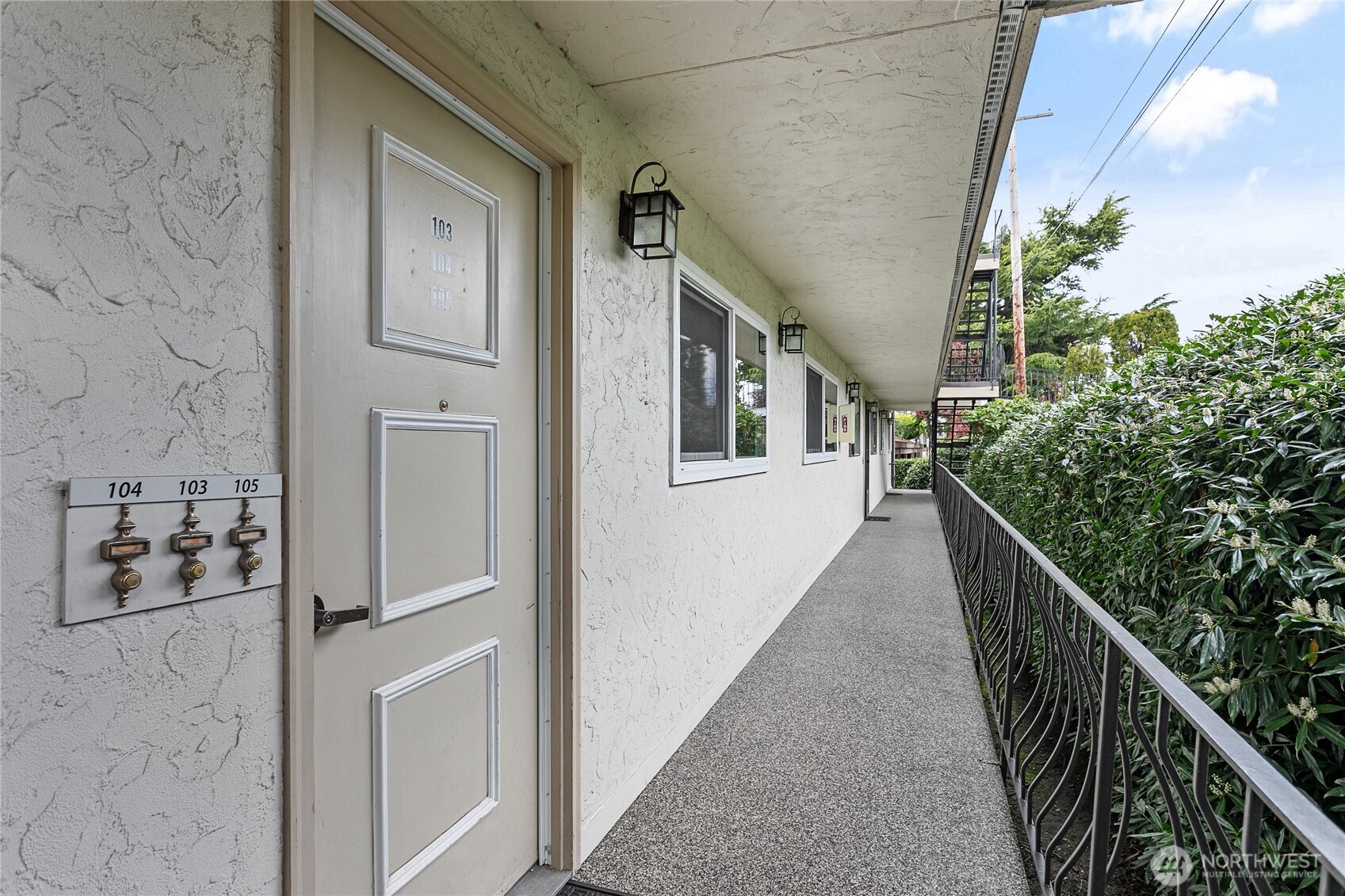 1014 11th Street, Unit 103 Bellingham, WA 98225 - Photo 6 of 31