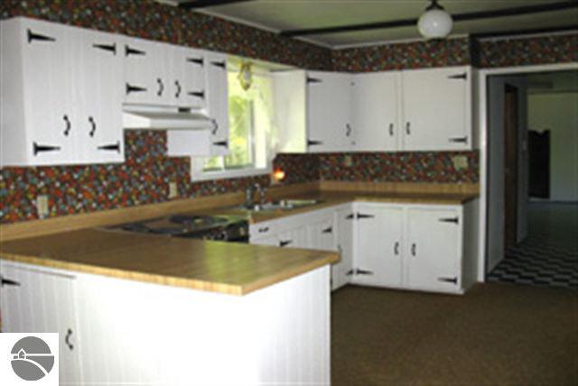 240 Maple Ridge Road Twining, MI 48766 - Photo 5 of 7 1753779-4.JPG