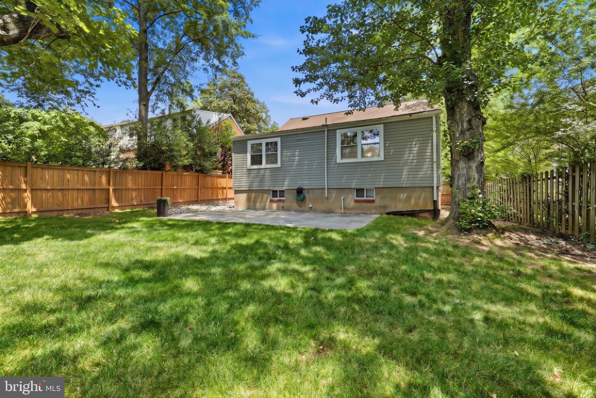 2828 West George Mason Road Falls Church, VA 22042 - Photo 32 of 36 Spacious private backyard