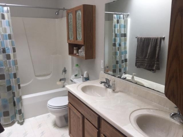 5611 Ritchie Run Cedar Springs, MI 49319 - Photo 17 of 38 IMG_2054