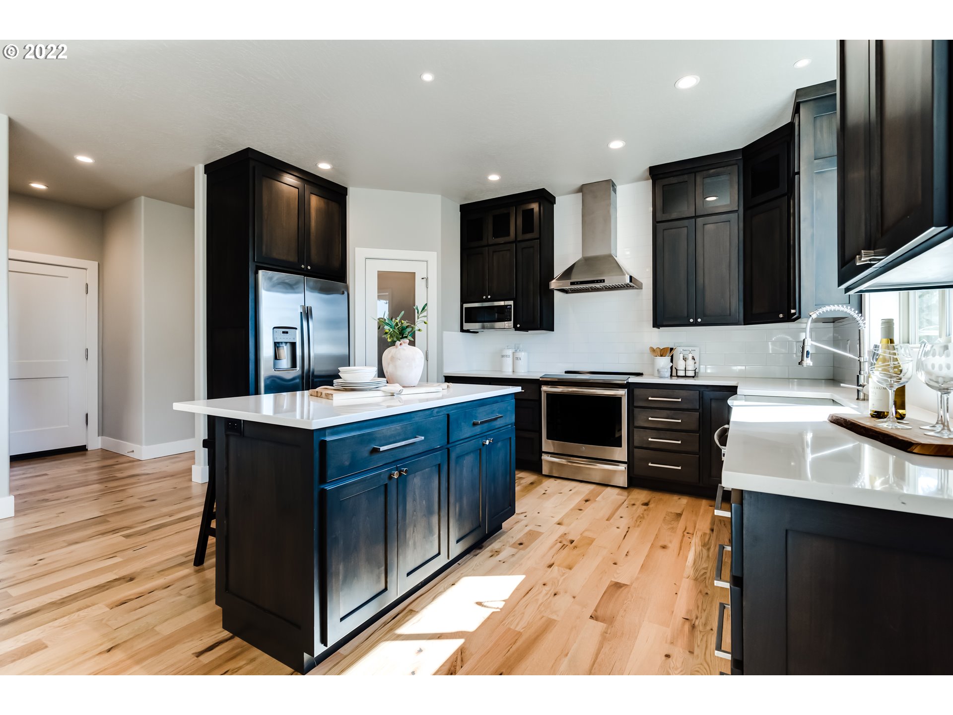 30553 Fox Hollow Road Eugene, OR 97405 - Photo 14 of 32 Gallery Image 14