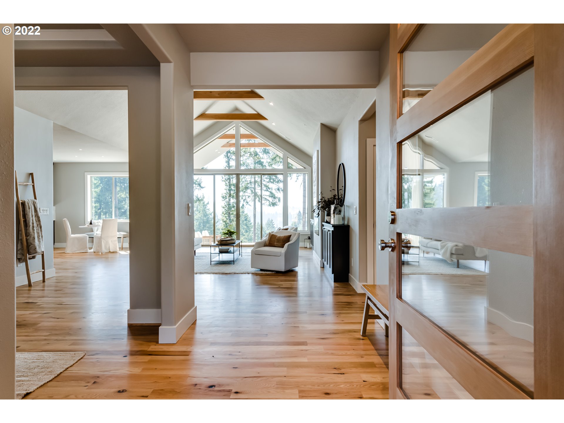 30553 Fox Hollow Road Eugene, OR 97405 - Photo 5 of 32 Gallery Image 5