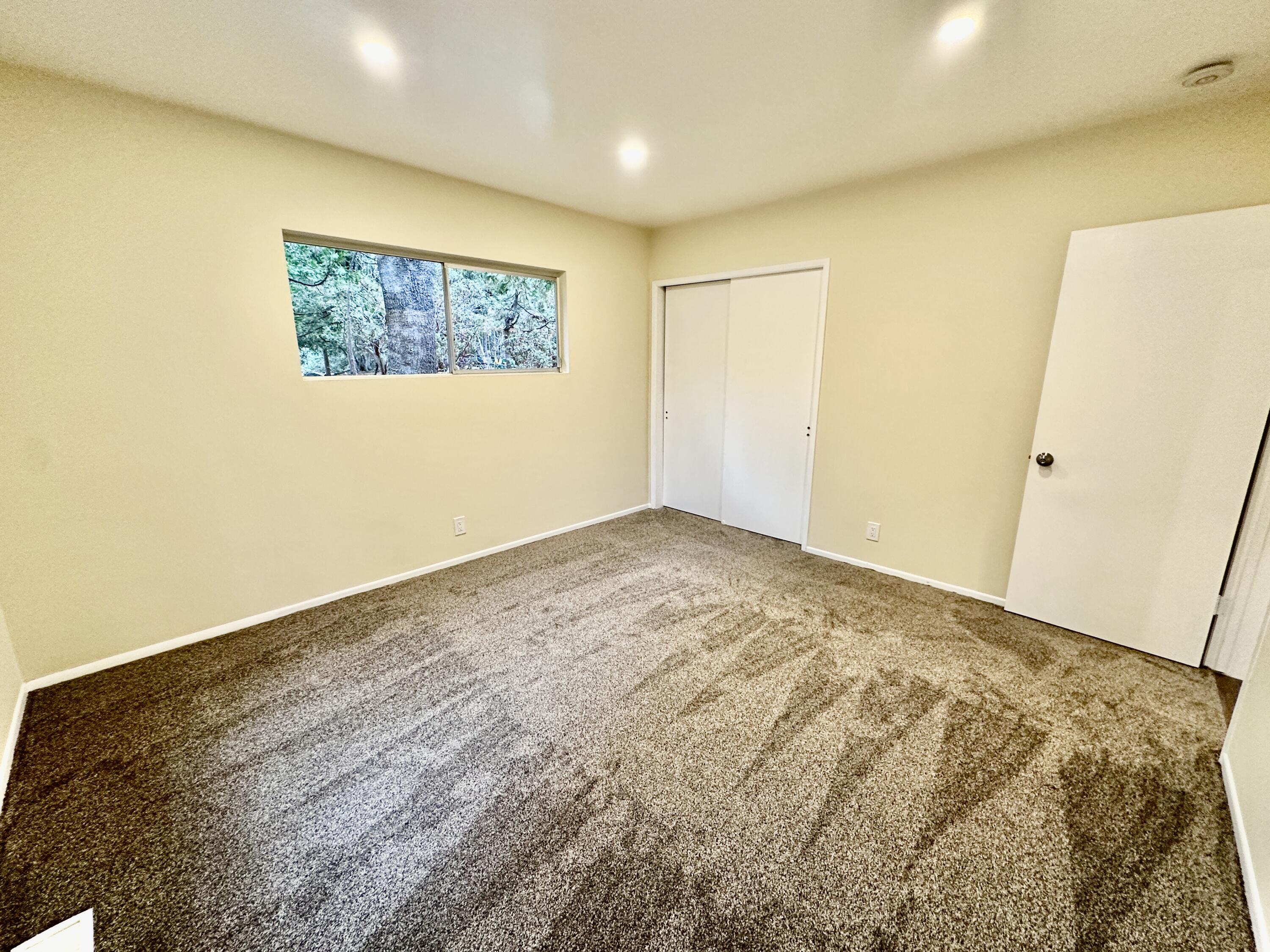 25340 Marion Ridge Drive Idyllwild, CA 92549 - Photo 19 of 31 a view of an empty room