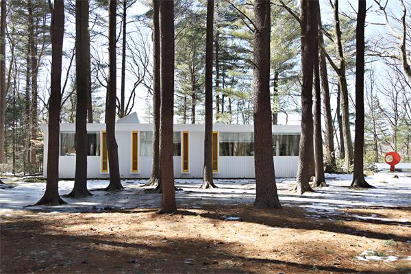 3 Old Conant Road Lincoln, MA 01773 - Photo 20 of 22 a view of a street with large trees