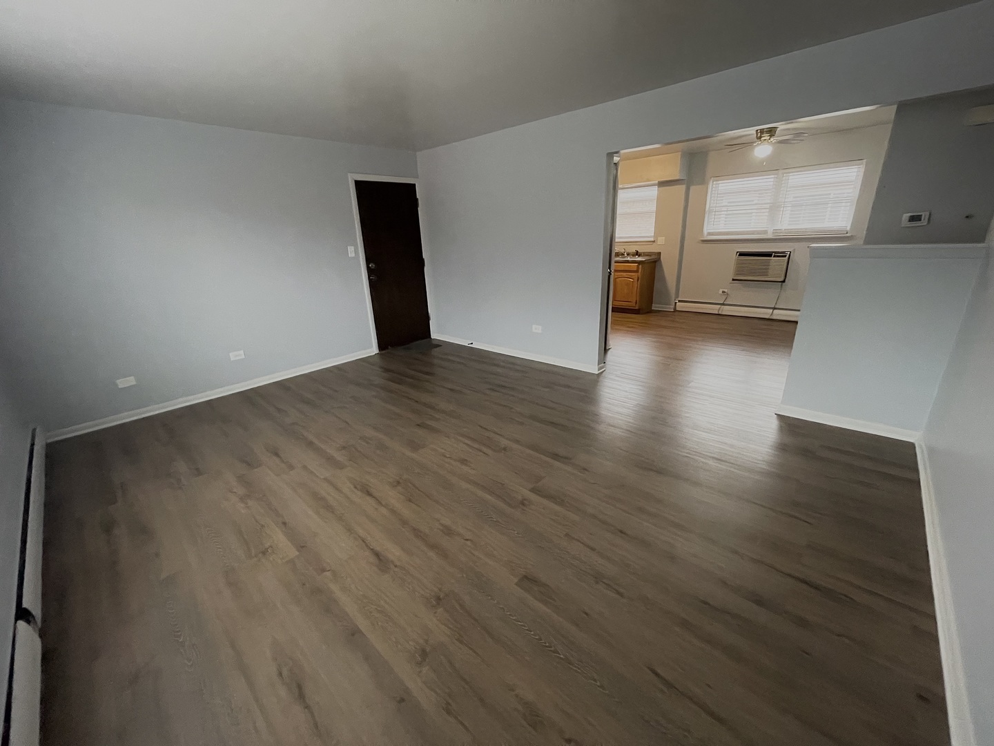 3642 147th Place Midlothian, IL 60445 - Photo 14 of 16 a view of a livingroom with wooden floor