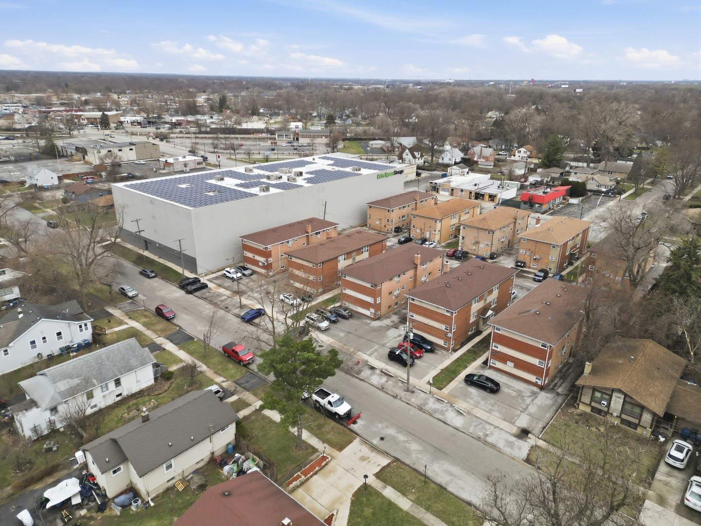 3642 147th Place Midlothian, IL 60445 - Photo 16 of 16 an aerial view of a city with lots of residential buildings