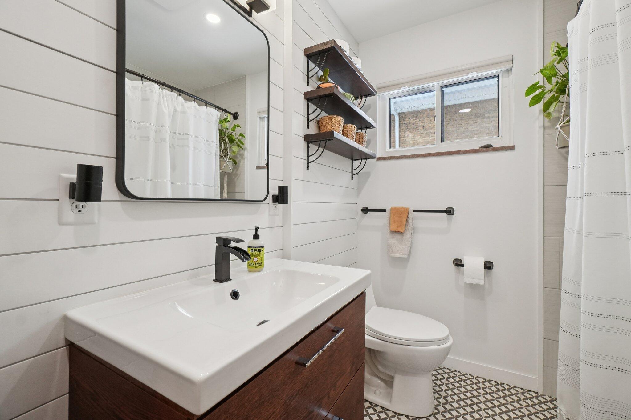 2445 Dorchester Road Ann Arbor, MI 48104 - Photo 16 of 32 18-web-or-mls-Dorchester Rd-S1701-018