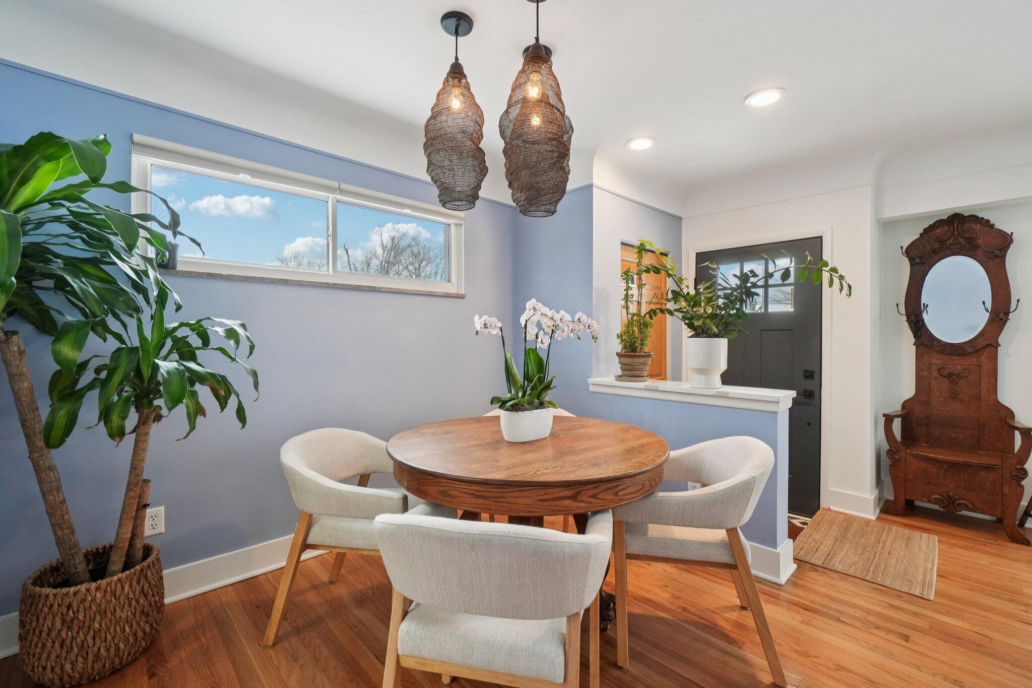 2445 Dorchester Road Ann Arbor, MI 48104 - Photo 5 of 32 7-web-or-mls-Dorchester Rd-S1701-007