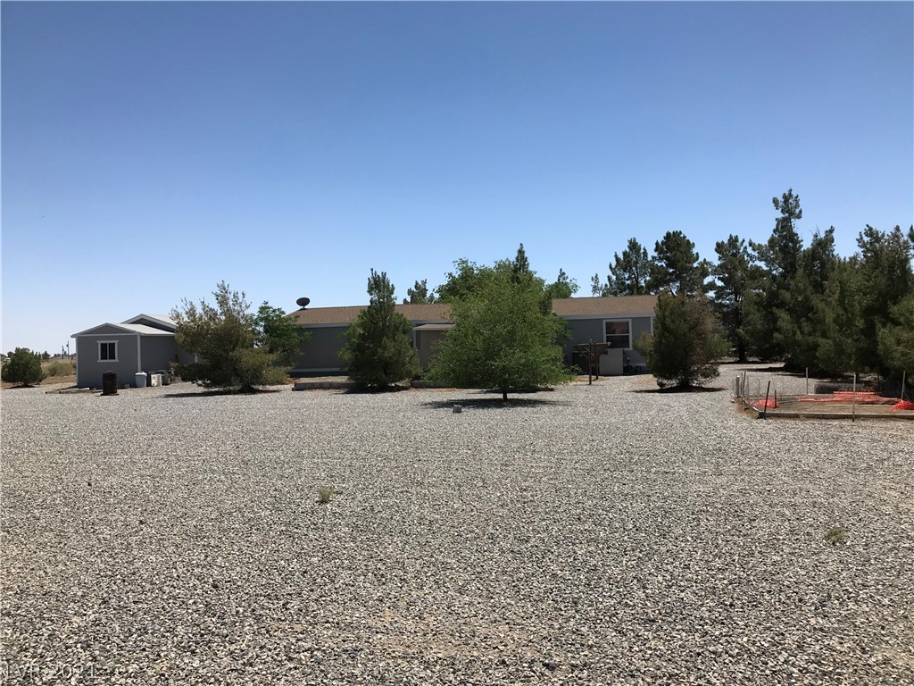 4260 Maple Road Pahrump, NV 89048 - Photo 5 of 22