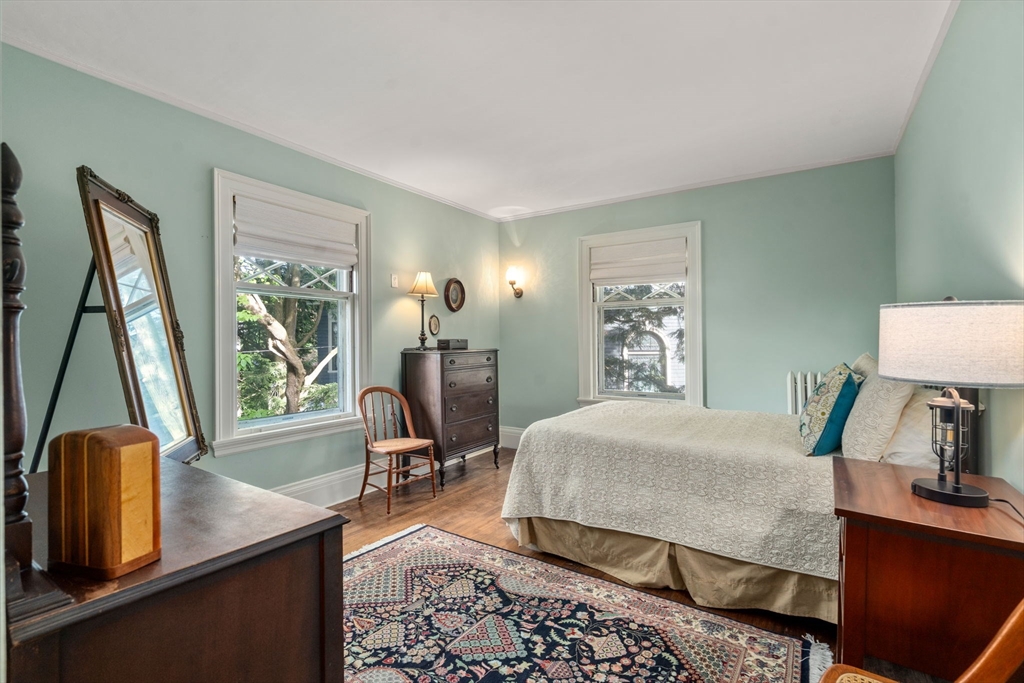 22 Whitman Road Worcester, MA 01609 - Photo 12 of 42