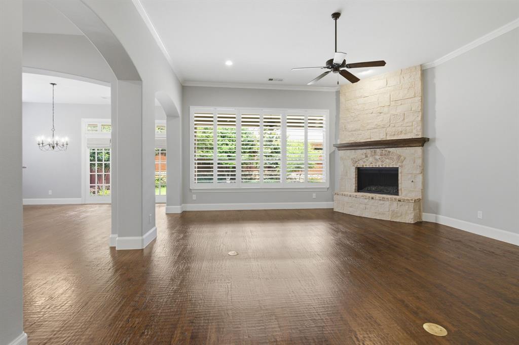613 Joshua Road Lantana, TX 76226 - Photo 7 of 40