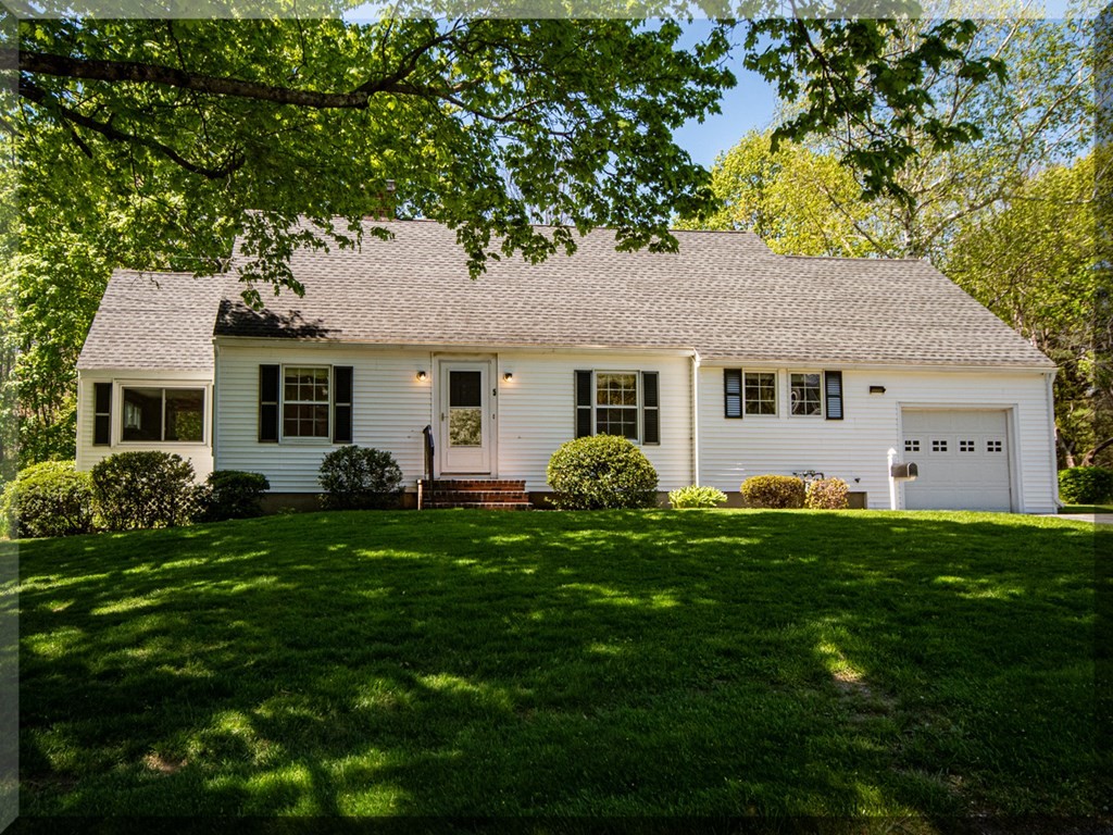 5 Virginia Road Andover, MA 01810 - Photo 1 of 34 Gallery Image 1
