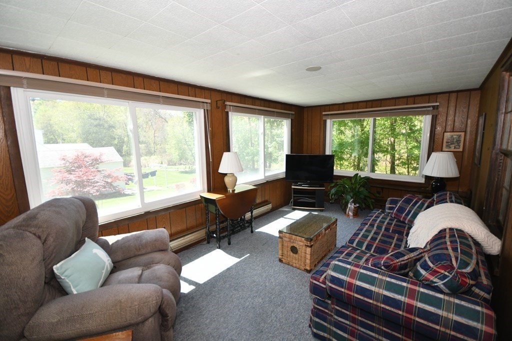 5 Virginia Road Andover, MA 01810 - Photo 10 of 34 Gallery Image 10