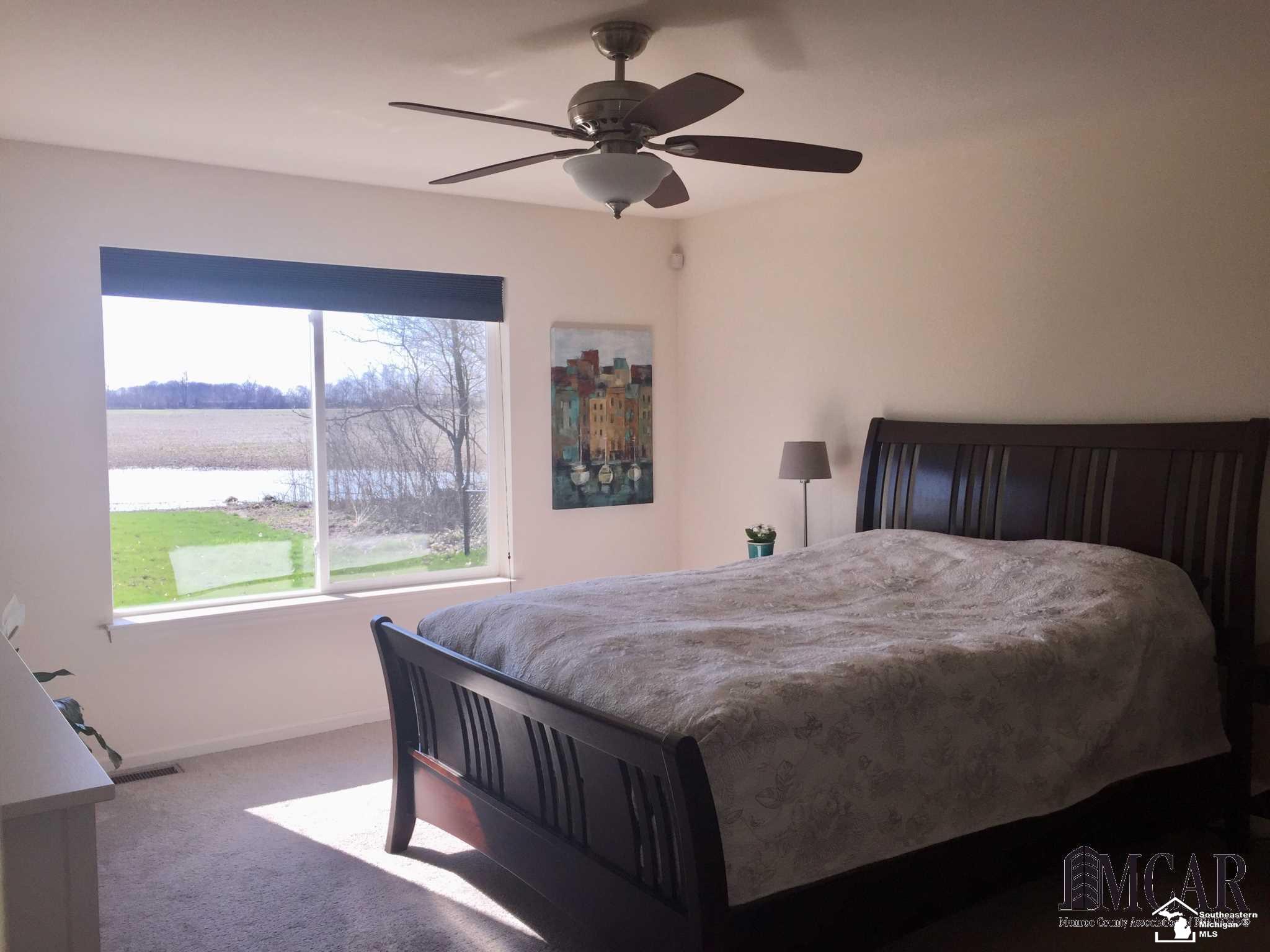 9385 Maple Ridge Drive Newport, MI 48166 - Photo 20 of 40 21440957-20.JPG