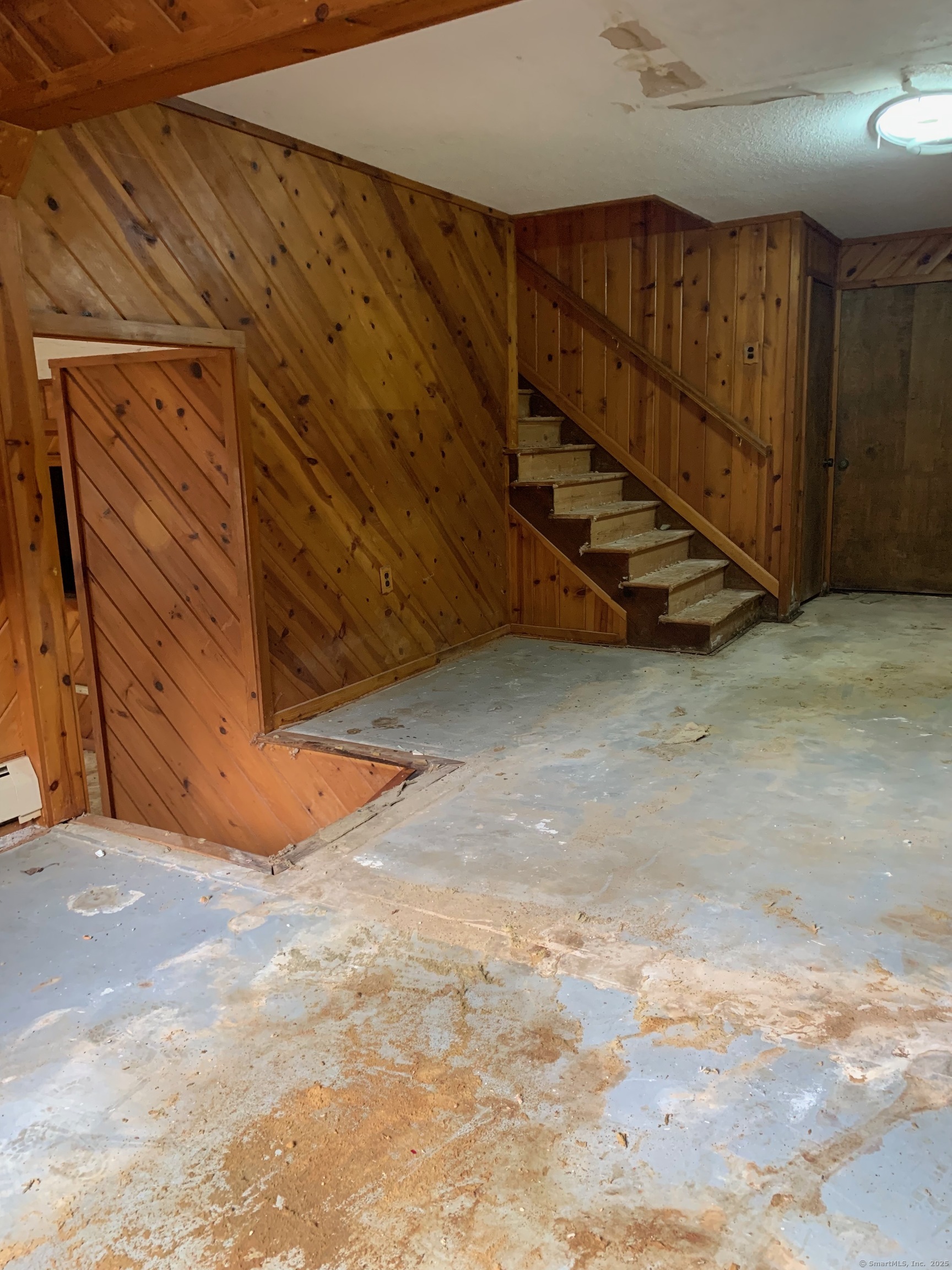 99 Obtuse Hill Road Brookfield, CT 06804 - Photo 18 of 31 a view of an empty room