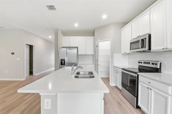 $395,000 | 480 Daylily Boulevard, Nokomis, FL 34275