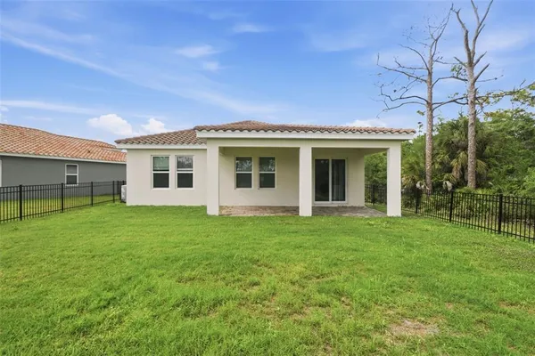$395,000 | 480 Daylily Boulevard, Nokomis, FL 34275