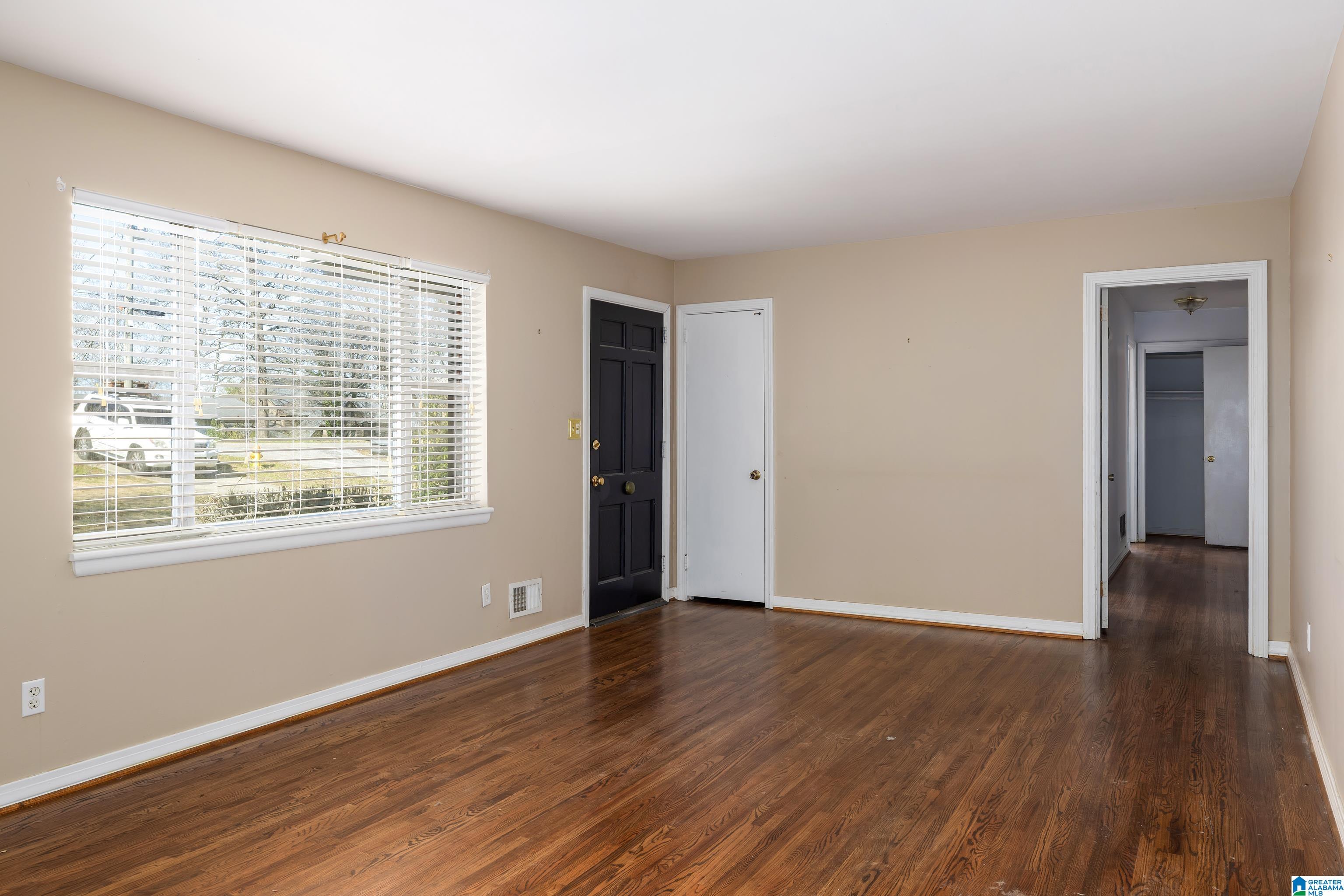 1141 Shades Crest Road Birmingham, AL 35226 - Photo 11 of 42