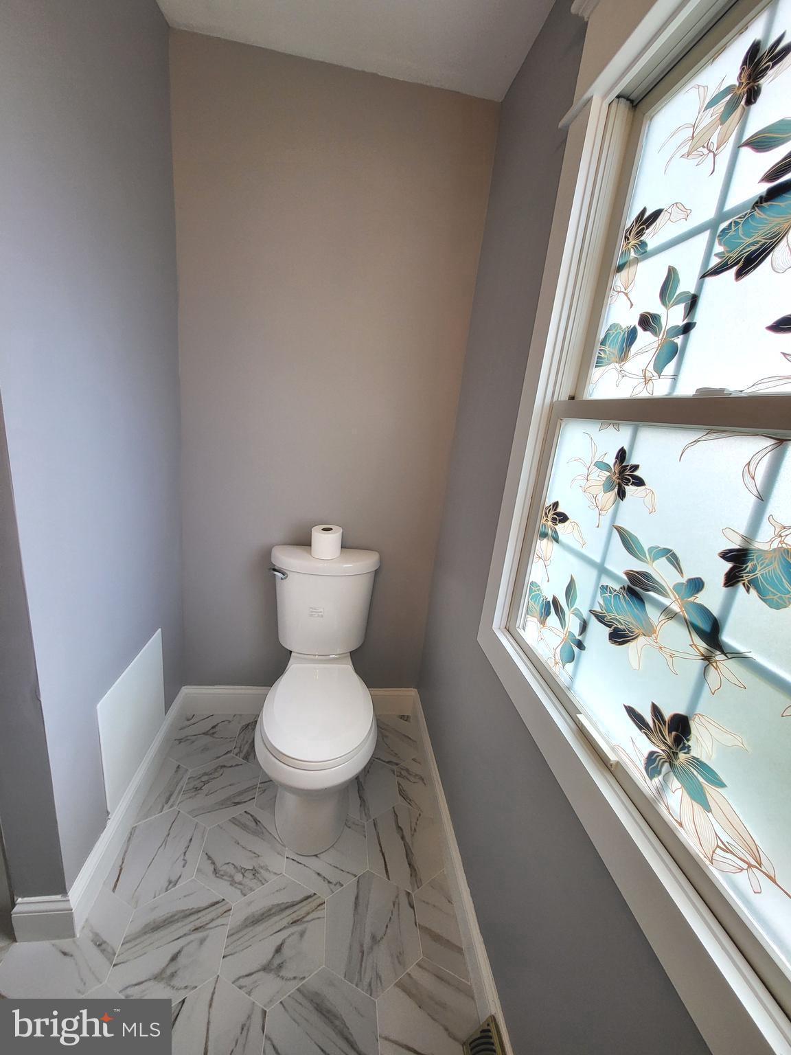 446 Crosswinds Drive Lititz, PA 17543 - Photo 8 of 22
