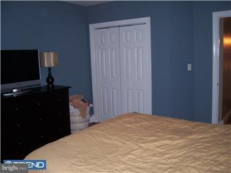 113 Mercy Street Philadelphia, PA 19148 - Photo 5 of 11 Bedroom