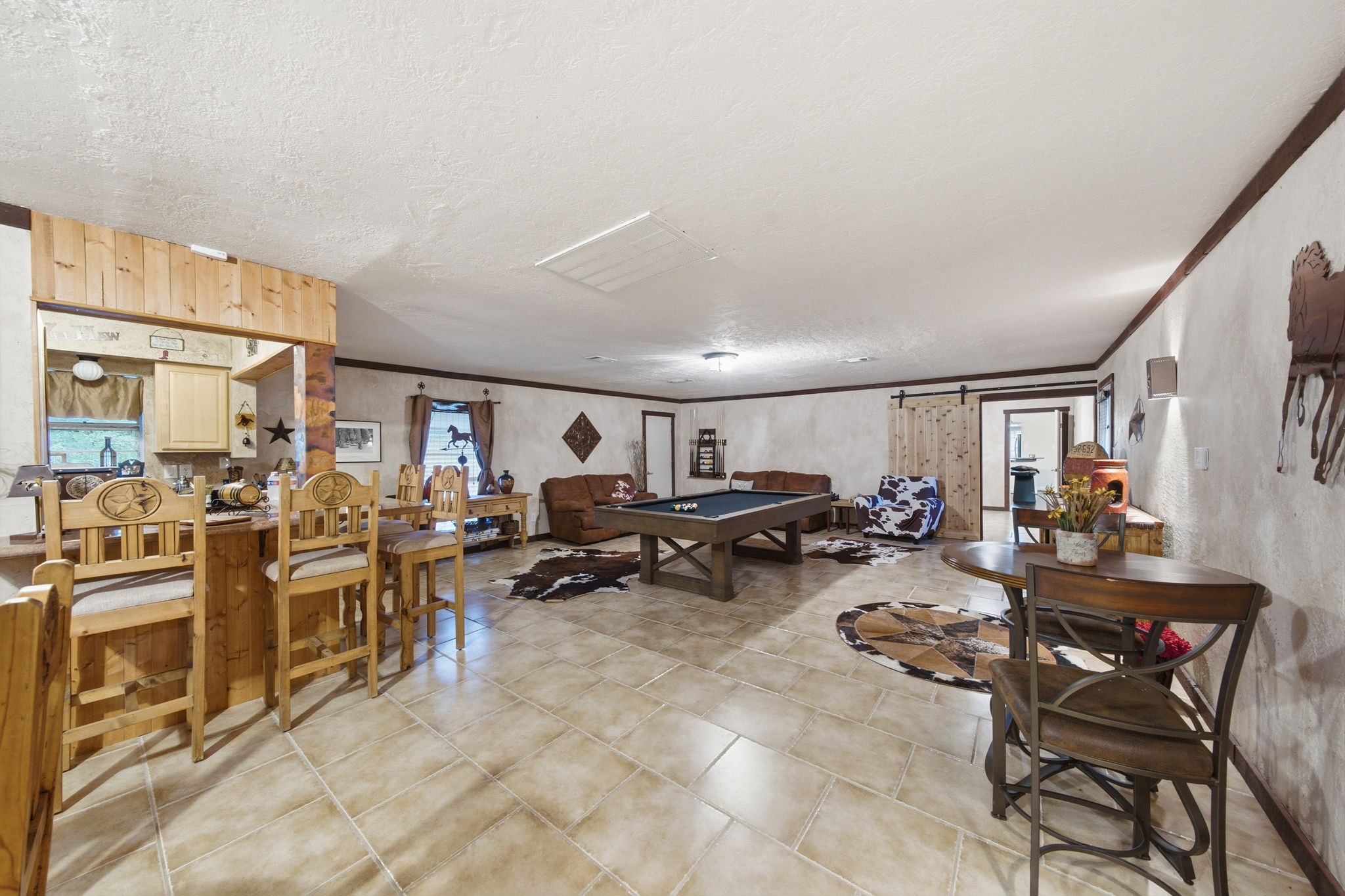 9905 Kleppel Road Tomball, TX 77375 - Photo 22 of 37 Complete with Kitchenette and 1.5 Bathrooms