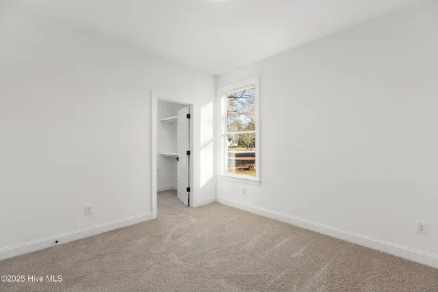 $649,900 | 102 Marion Drive, Greenville, NC 27858