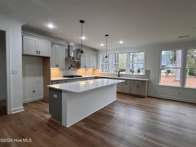 $649,900 | 102 Marion Drive, Greenville, NC 27858