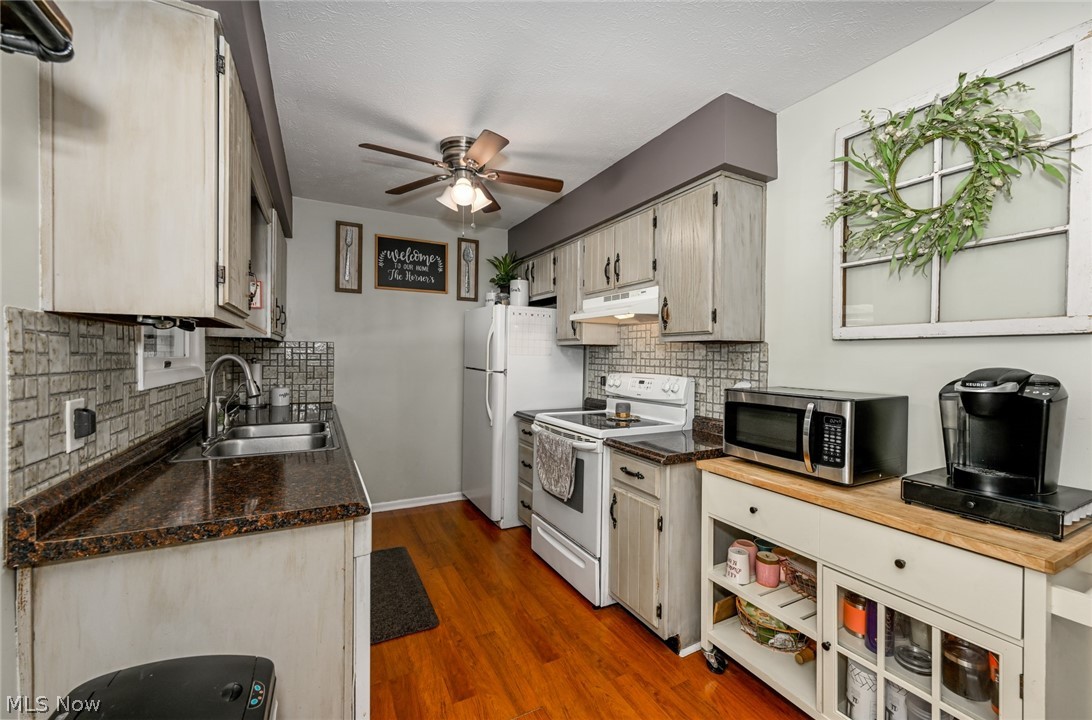 6025 Carsten Road Medina, OH 44256 - Photo 6 of 32 Gallery Image 6
