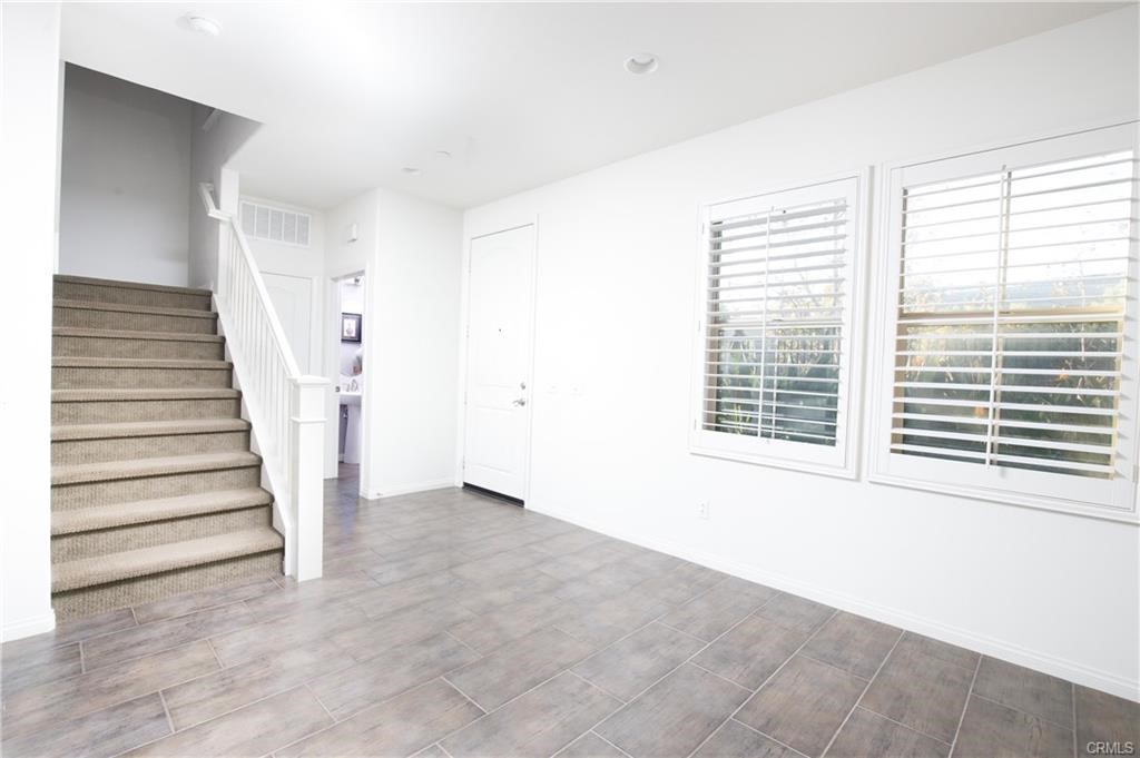 24 Canoe Irvine, CA 92618 - Photo 4 of 15