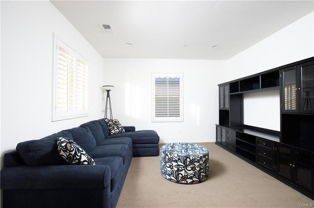 24 Canoe Irvine, CA 92618 - Photo 7 of 15