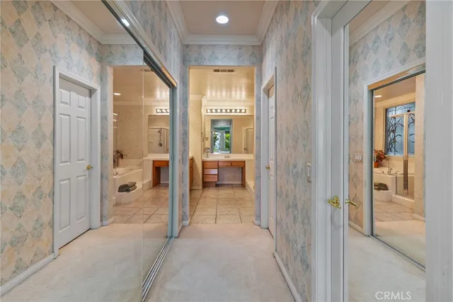 $1,199,900 | 22440 Skylake Place, Saugus, CA 91390