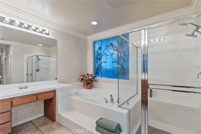 $1,199,900 | 22440 Skylake Place, Saugus, CA 91390