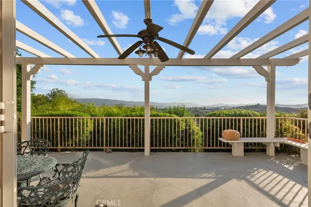 $1,199,900 | 22440 Skylake Place, Saugus, CA 91390