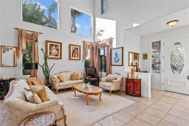 $1,199,900 | 22440 Skylake Place, Saugus, CA 91390